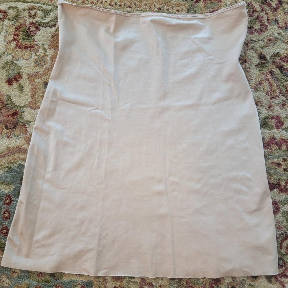 SPANX Cream Chemise Slip Seamless Design